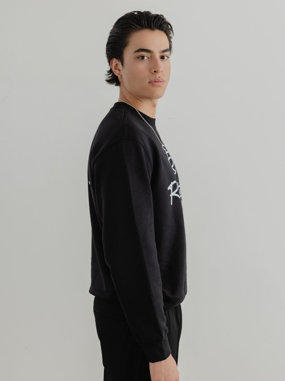 "The Cameron" Sweatshirt - Black